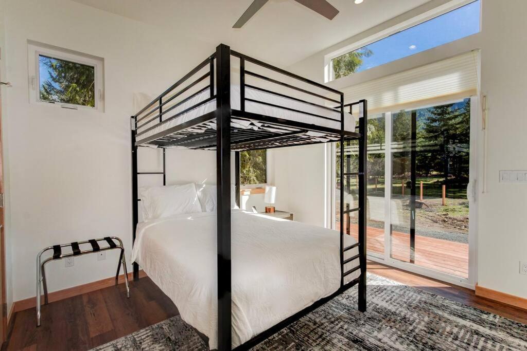 Mt. Cabin W/Views At White Pass Villa Packwood Bagian luar foto